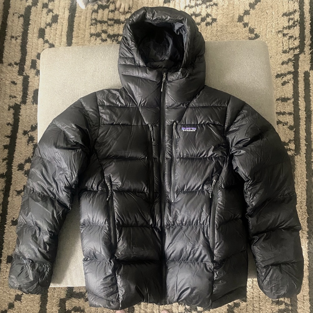 Patagonia Men's XS Fitz Roy Alpine Down Hoodie